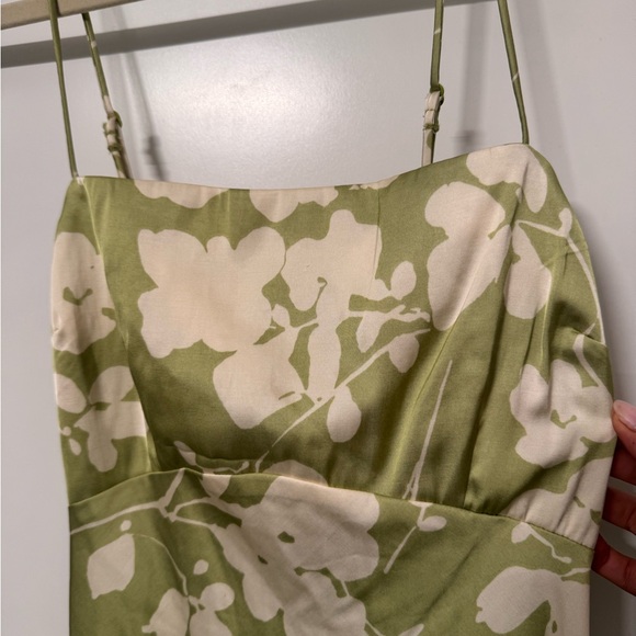 Floral Green Maxi Dress - Picture 4 of 5